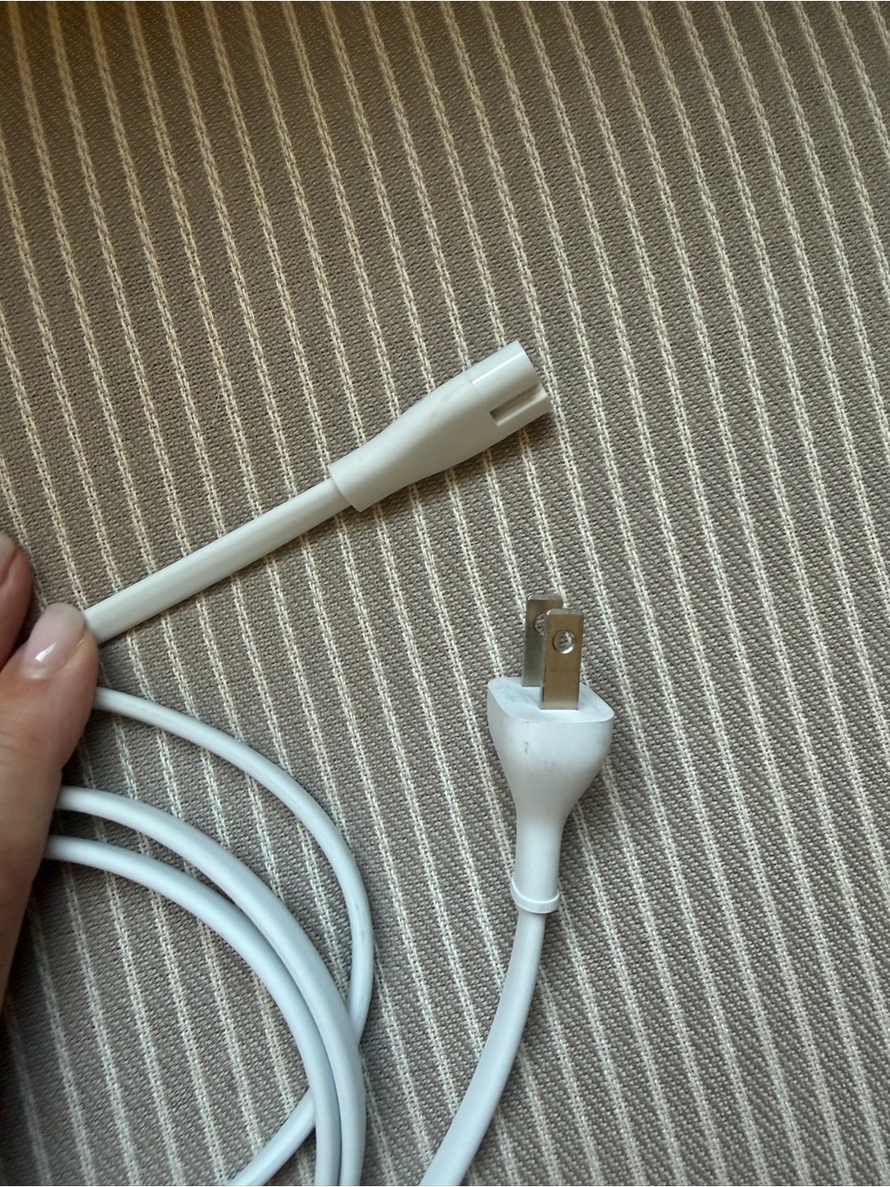 Apple White Tablet Power Cable Charger Cord